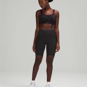 Lululemon Swift Speed Shorts - AUTHENTIC size 8 - 8”